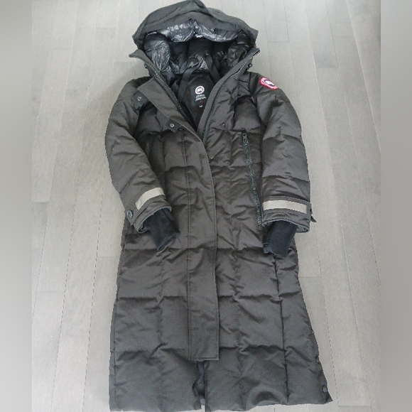 New Canada Goose Elmwood Longline 625 Fill Power Down Jacket - Picture 3 of 6
